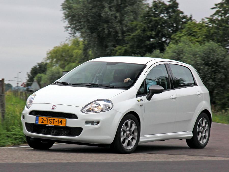 Fiat Punto Young 5-Door '2014